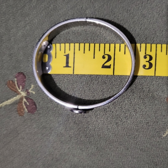 Coach Button Tab Closure - Picture 3 of 5